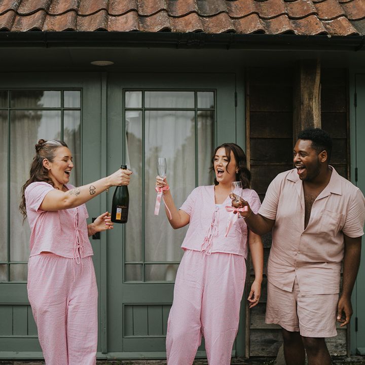 bridal-party-wearing-pink-pyjamas