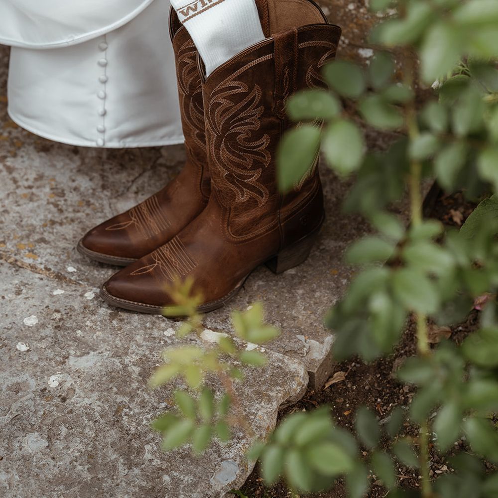 bridal-cowboy-boots-with-wifey-socks
