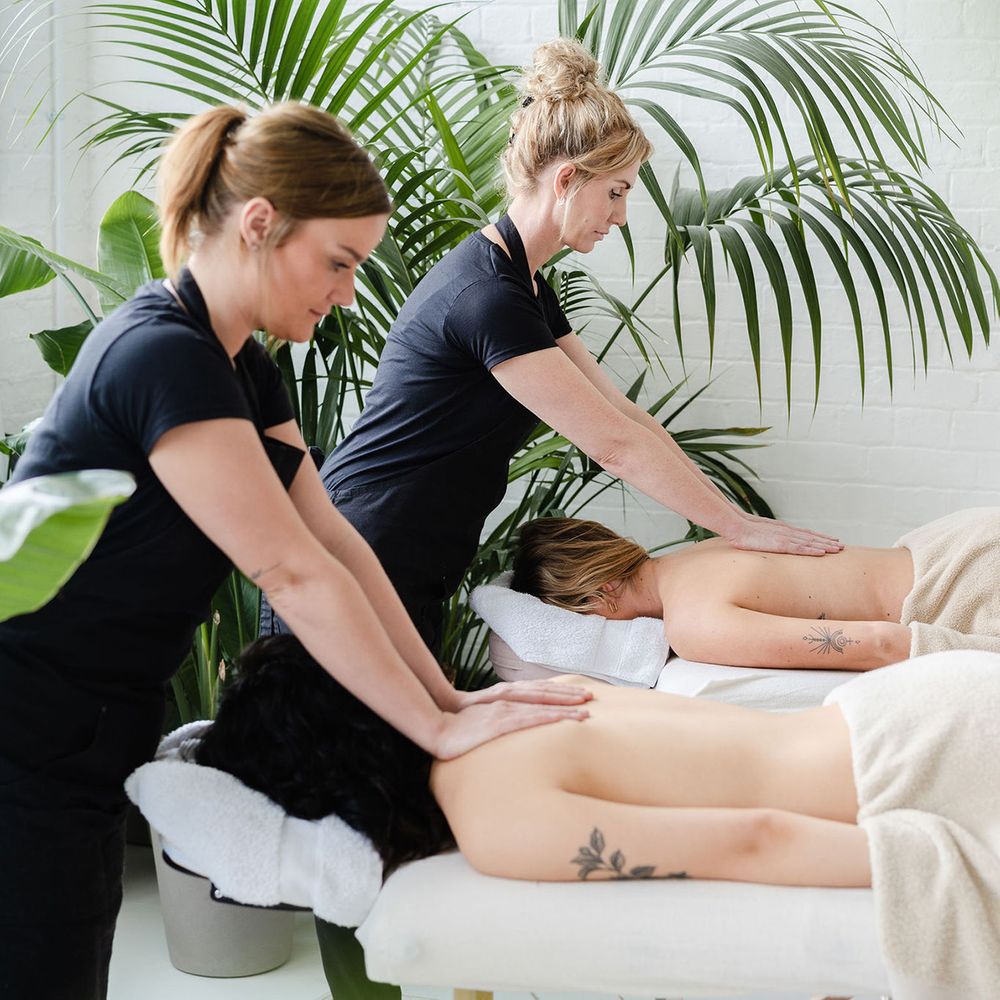 Glo Pamper mobile massage wellness treatment for hen party package