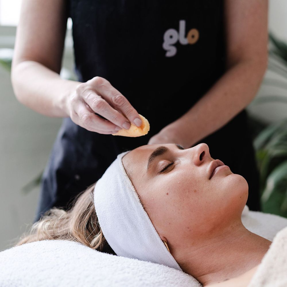 Glo Pamper mobile facial for wellness hen party package