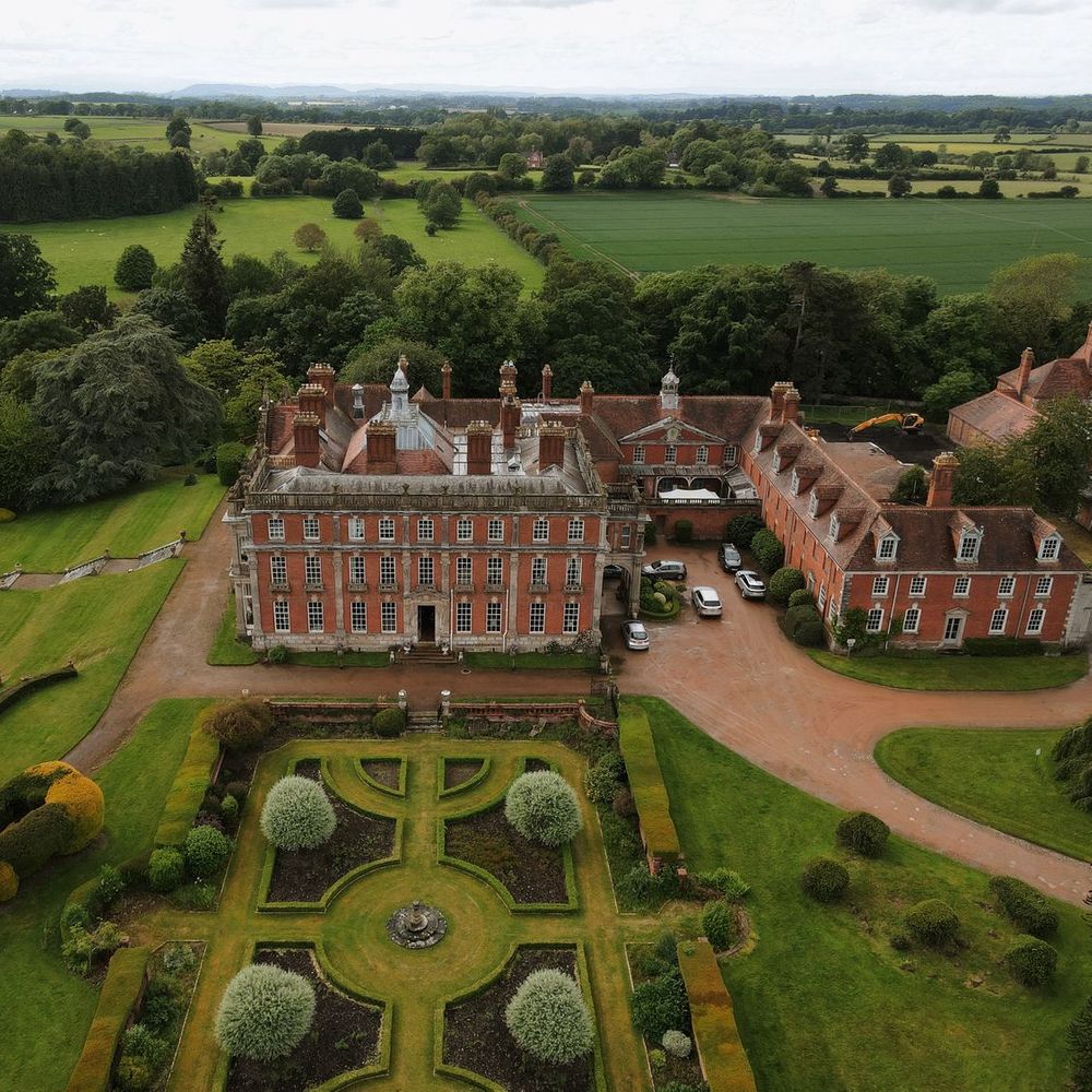 berwick-house-and-gardens - best hotel wedding venues UK