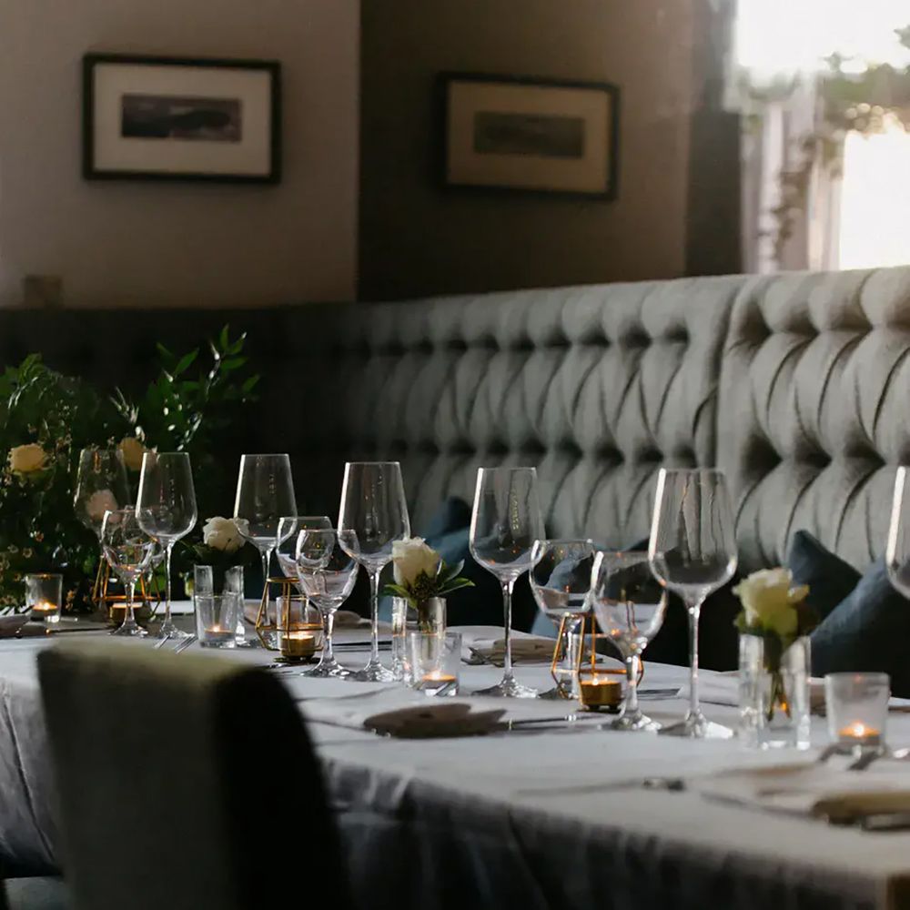 Simple wedding tablescape at The Roseate