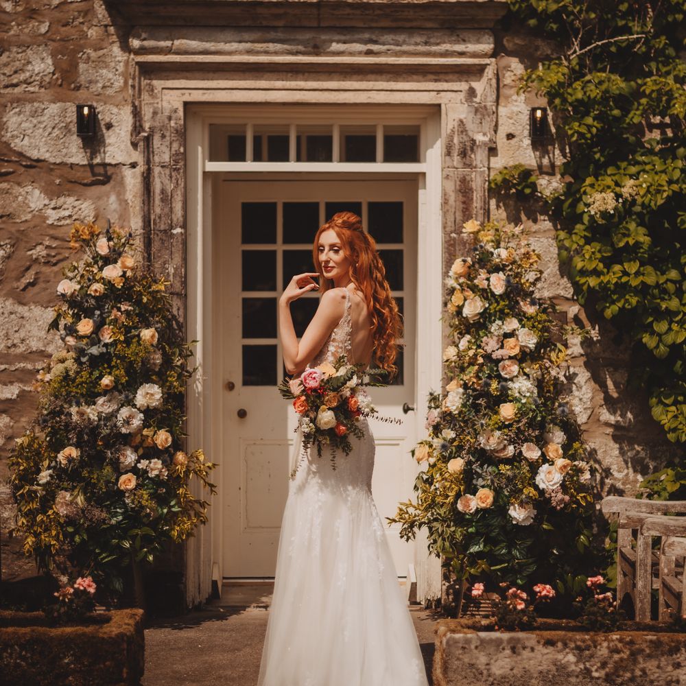 Elopement micro wedding at Broomholm Manor