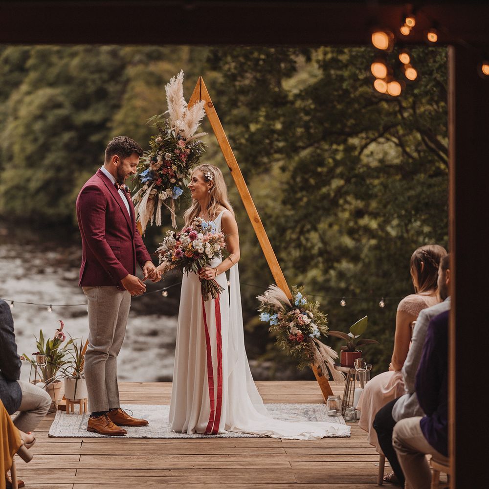 Outdoor micro wedding at Hidden River Cabins