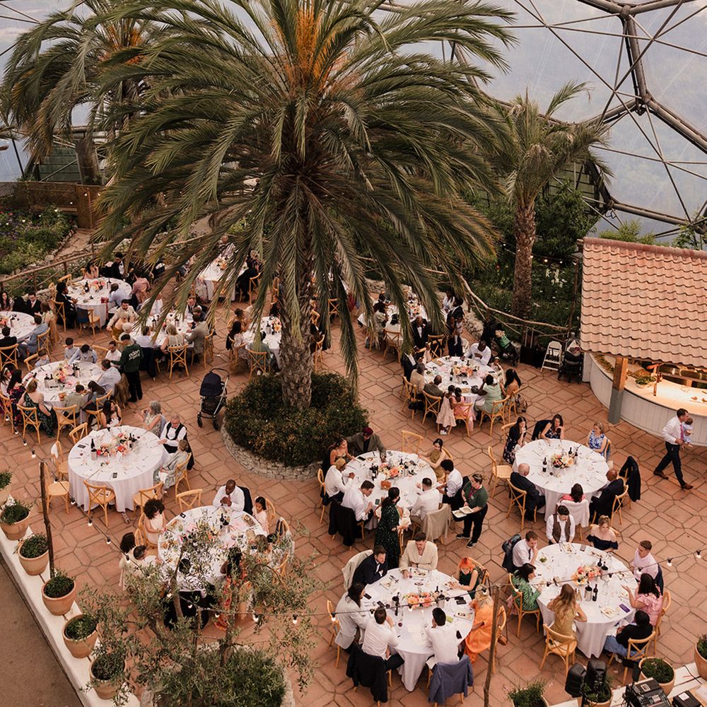 wedding-breakfast-layout-at-the-eden-project
