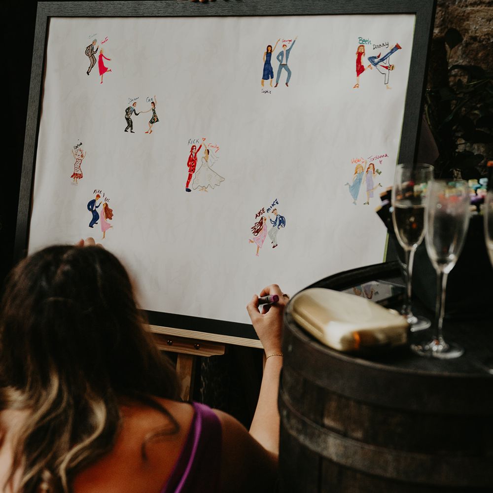 wedding-guest-draws-on-wedding-keepsake-with-mini-illustrations