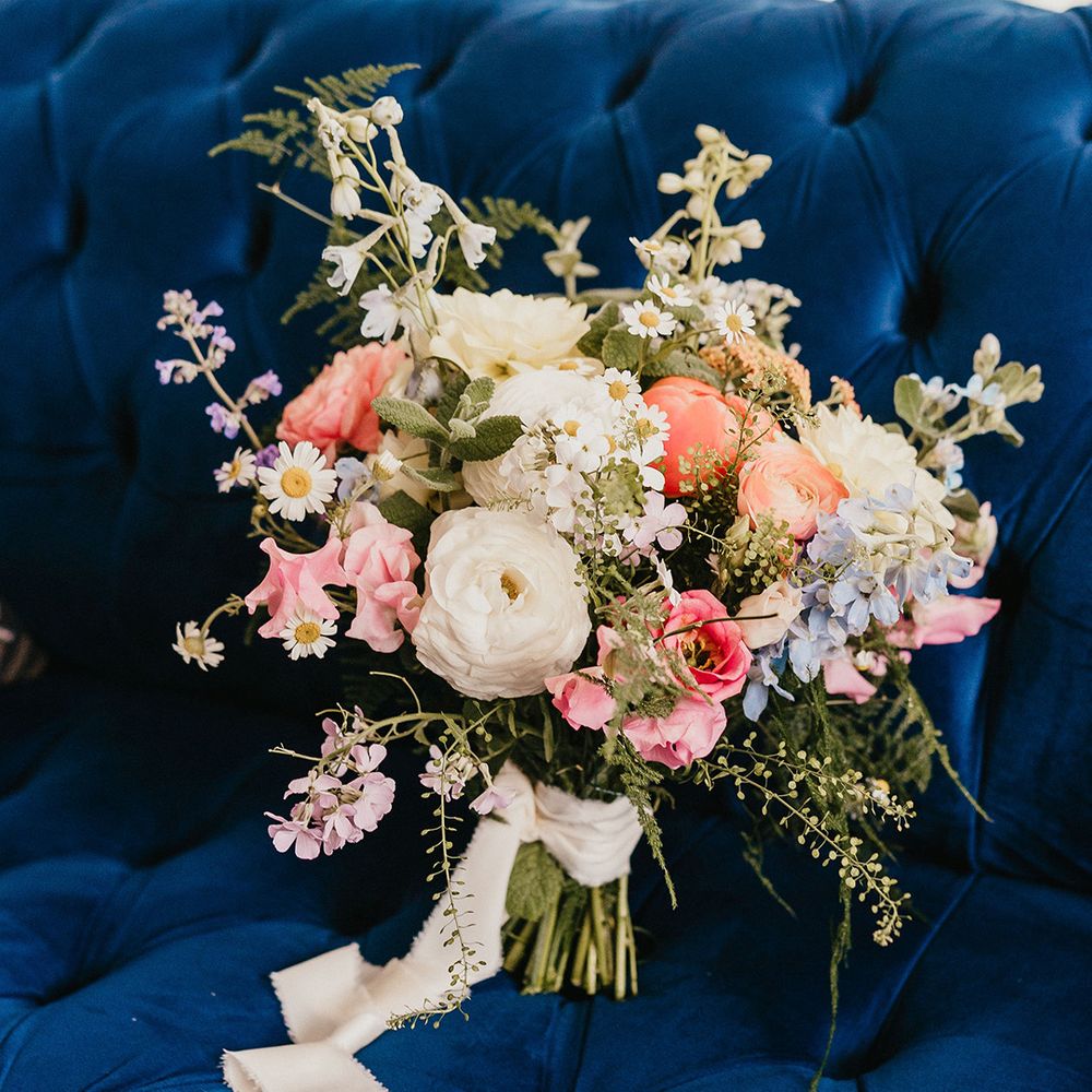 pink-and-blue-wedding-bouquet