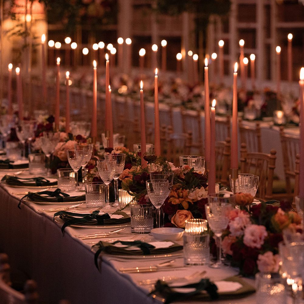 cosy-candlelit-wedding-tablescape