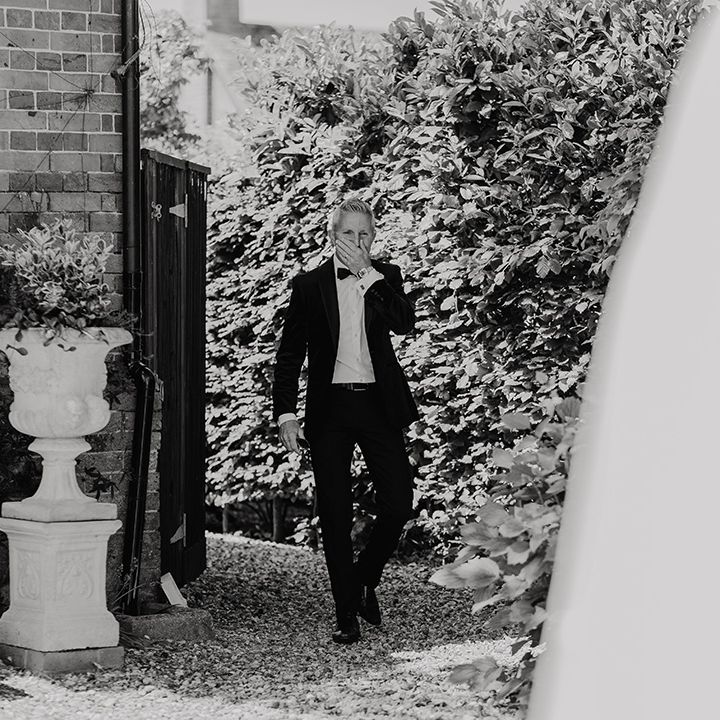 father-of-the-bride-reaction-to-seeing-the-bride