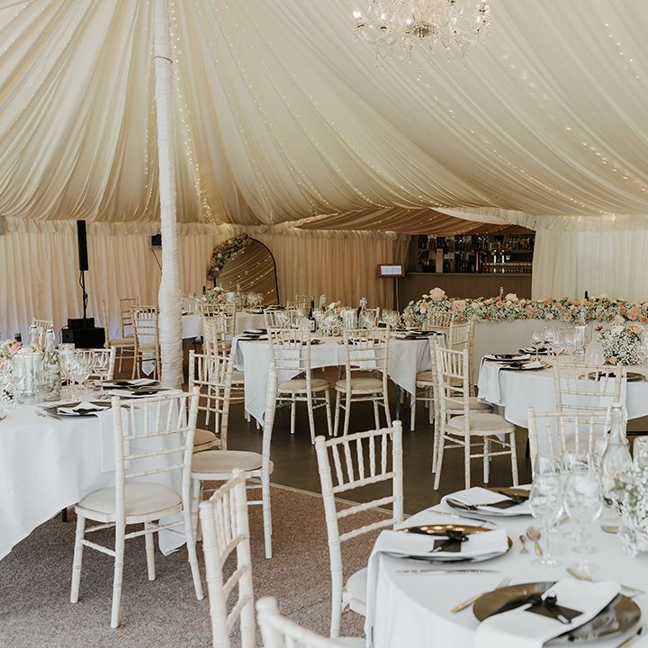 marquee-wedding-breakfas