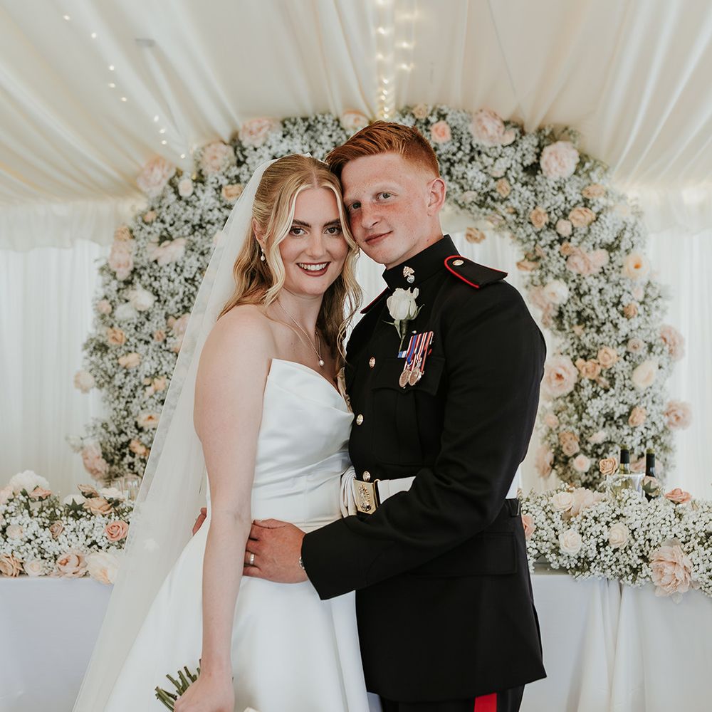 miliatry-wedding-with-marquee-wedding-breakfast