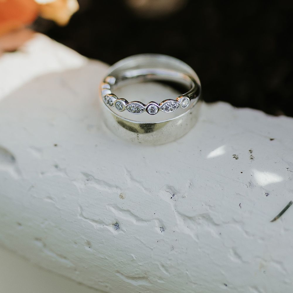 white-gold-wedding-bands
