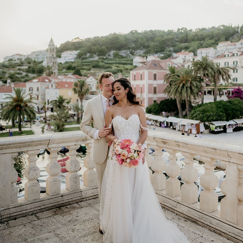 restaurant-park-hvar-wedding-couple-portrait.