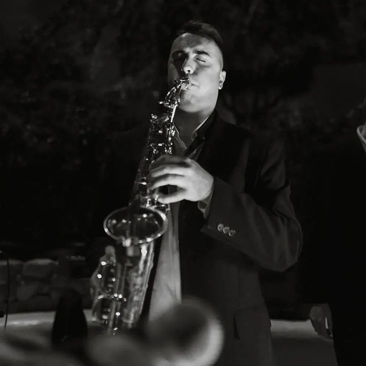 Live Music At Wedding With Saxophone Player