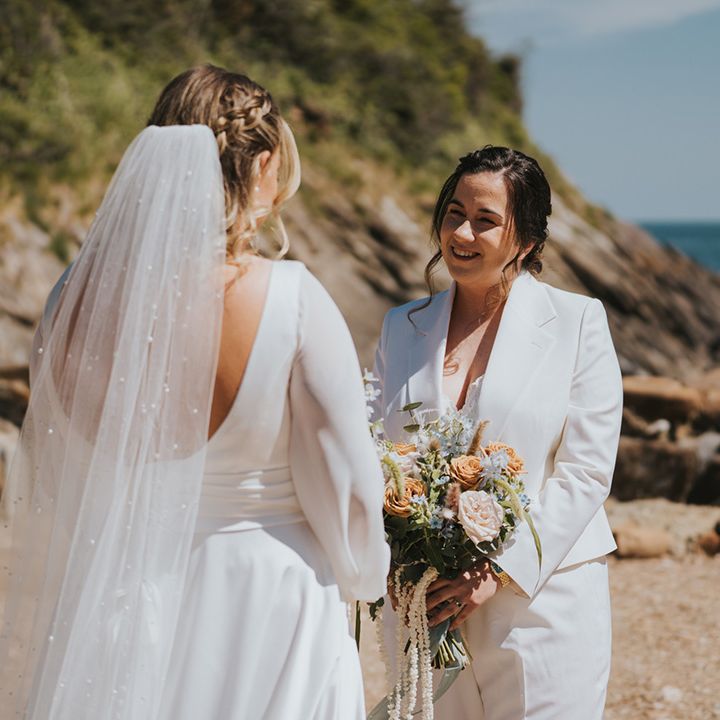 brides-have-private-intimate-first-look