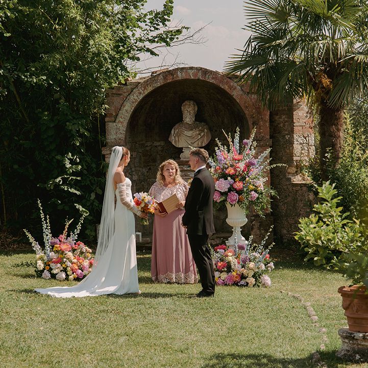 outdoor-italian-villa-wedding