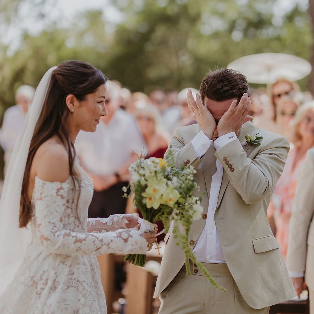 groom-cries-seeing-the-bride-for-the-first-time