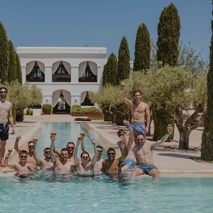the-groomsmen-swimming-before-the-wedding-at-ibiza-location