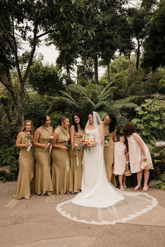 Flattering Bridesmaid Dresses for Every Body Type Flattering Bridesmaid Dresses for Every Body Type