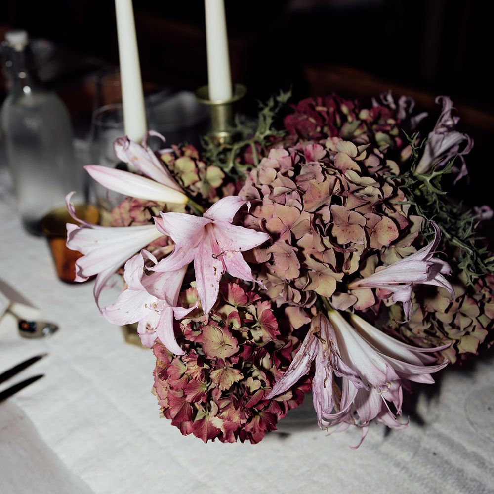 pink-green-red-wedding-flower-table-centrepieces