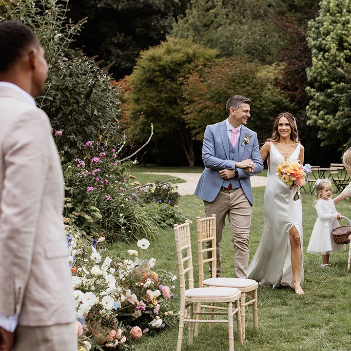 brother-walks-bride-down-the-aisle