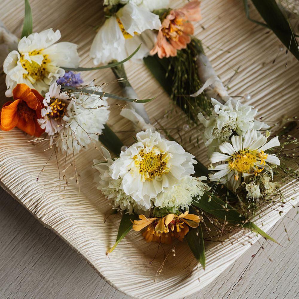 floral-buttonholes