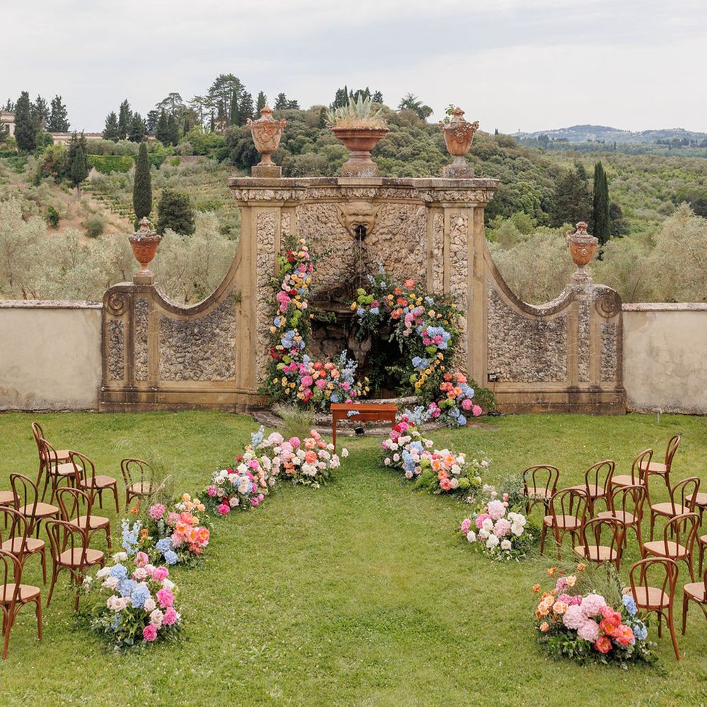 outdoor-villa-medicea-di-lilliano-wedding
