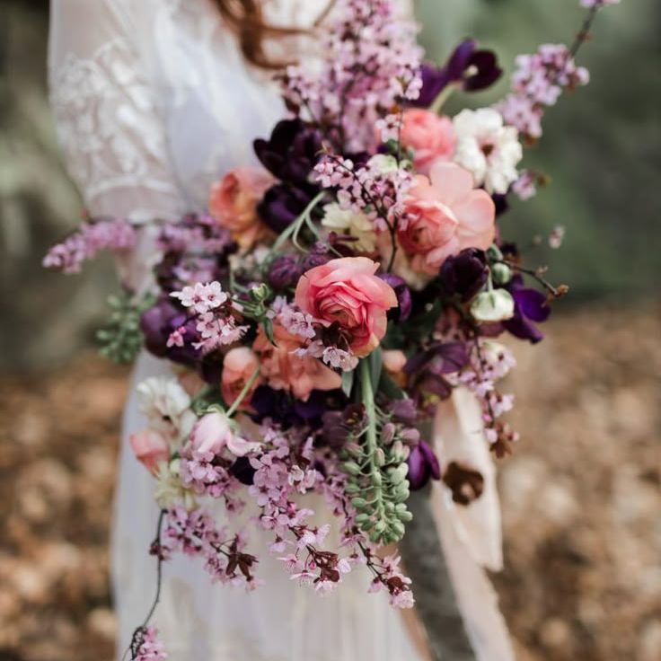 Pink Wedding Flowers for a Nature-Inspired Elopement on the Rocks