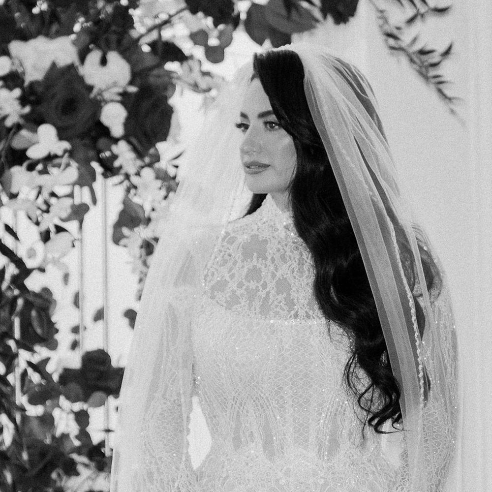 bride-in-long-sleeve-wedding-dress-from-galia-lahav