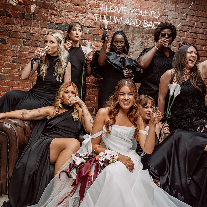 bridal-party-in-black-bridesmaid-dresses