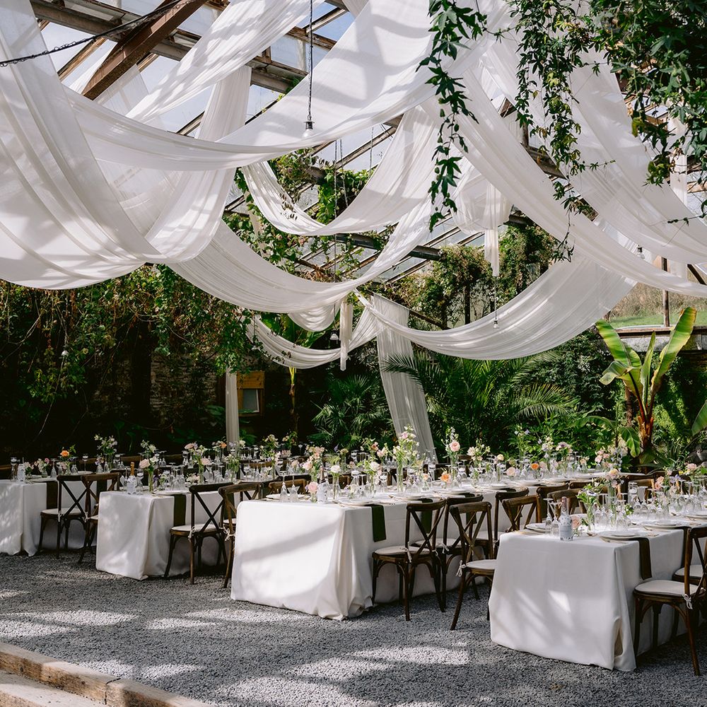 anran-wedding-venue-decorated-with-white-drapery
