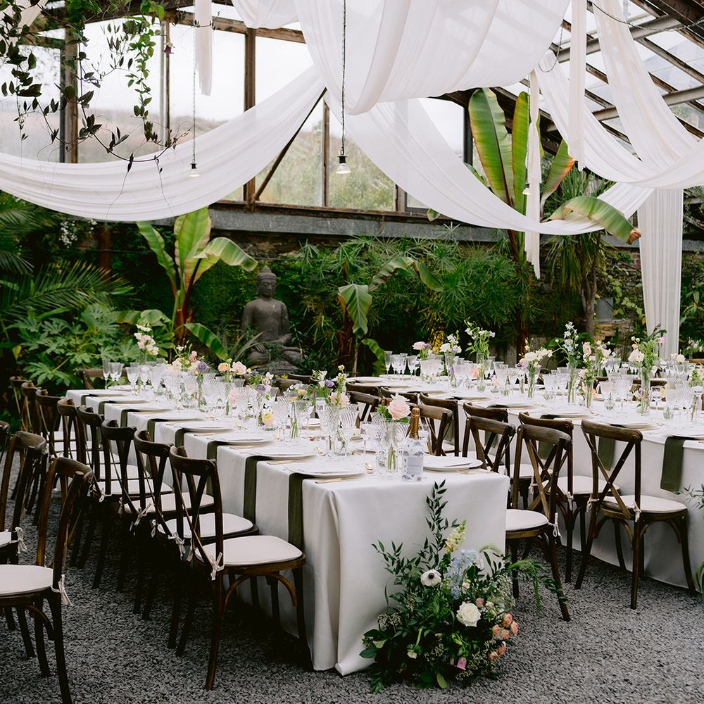 white-drapery-at-anran-wedding-venue