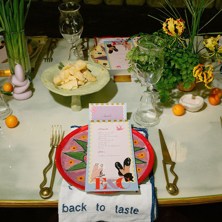 handpainted-plates-for-colourful-wedding-tablescape