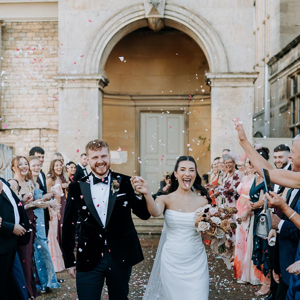 black-tie-wedding-confetti-moment