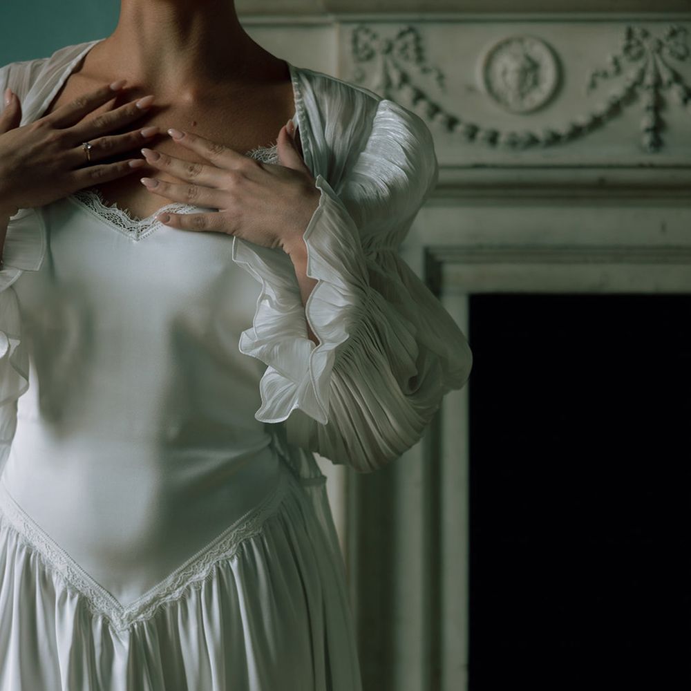 bride-in-jenny-yoo-wedding-dress