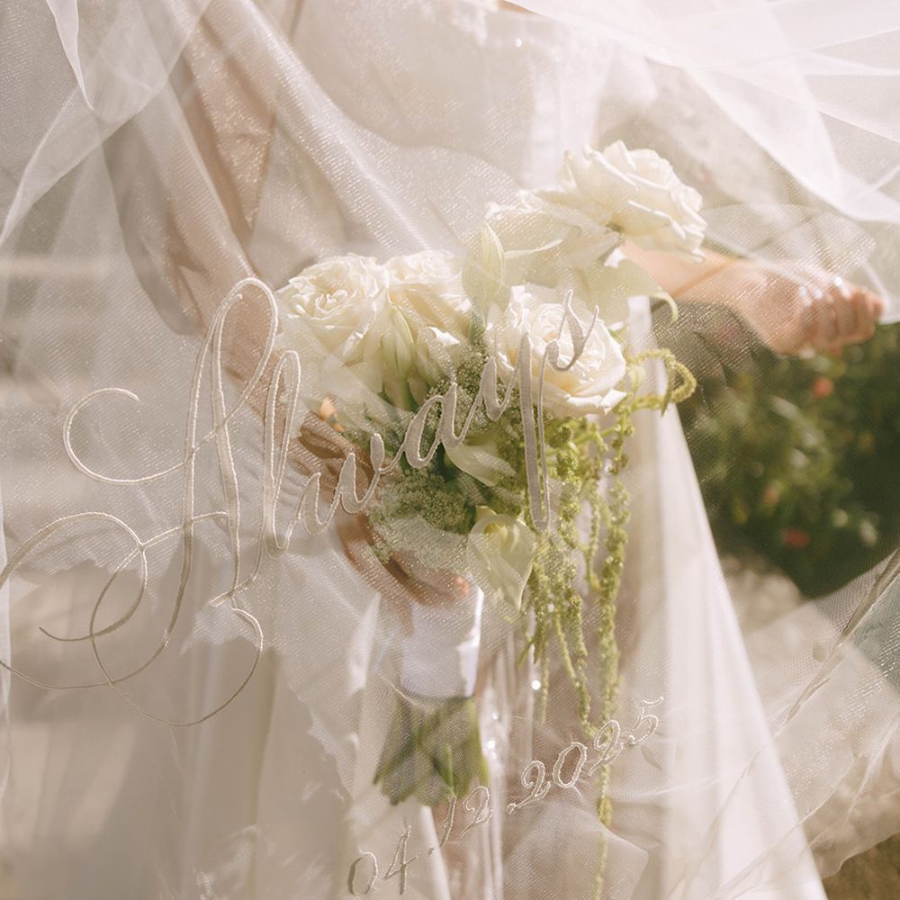 embroidered-wedding-veil-with-wedding-date
