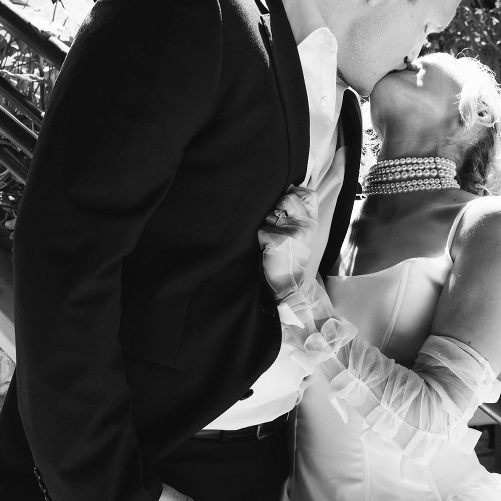 Pearl choker jewellery for engagement party shoot