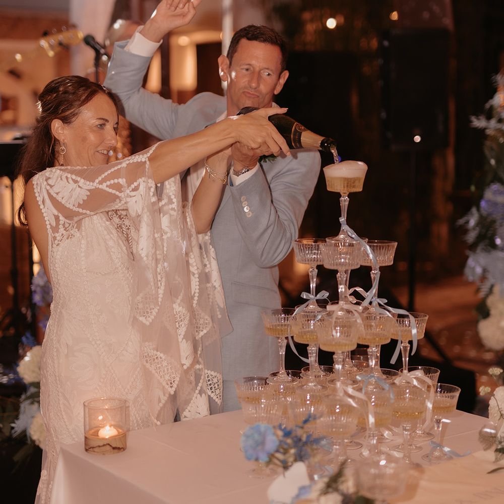 champagne-tower-decorations