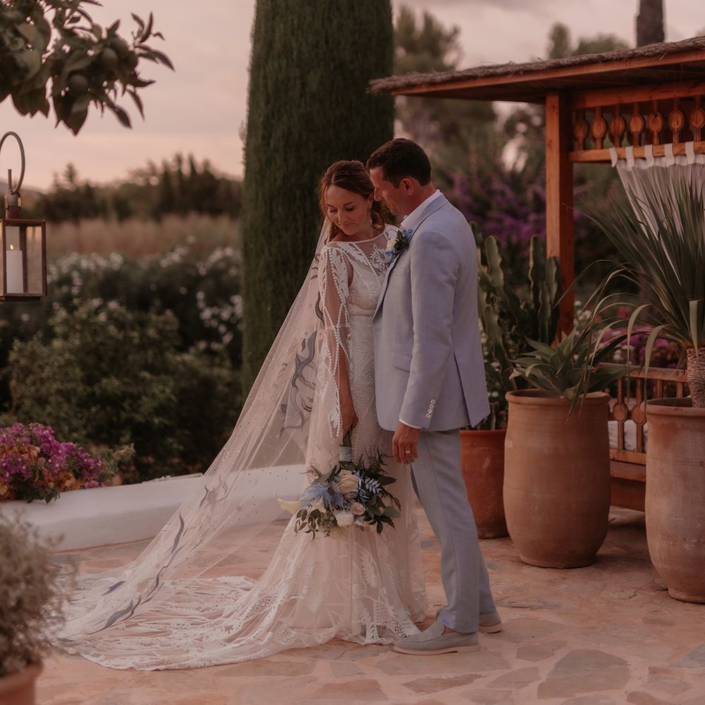 sunset-golden-hour-couple-photos-at-ibiza-wedding