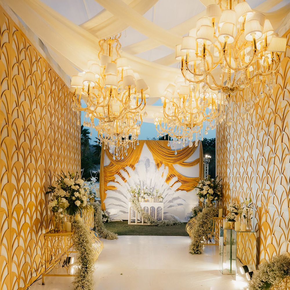 gold-wedding-decorations-for-wedding-day
