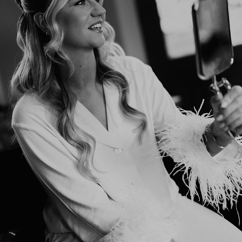 bride-gets-ready-for-wedding-day