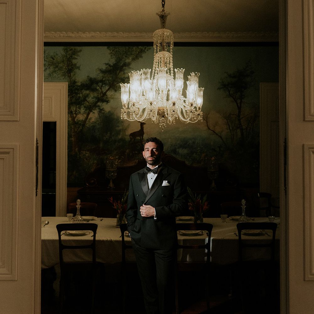 groom-in-black-tuxedo