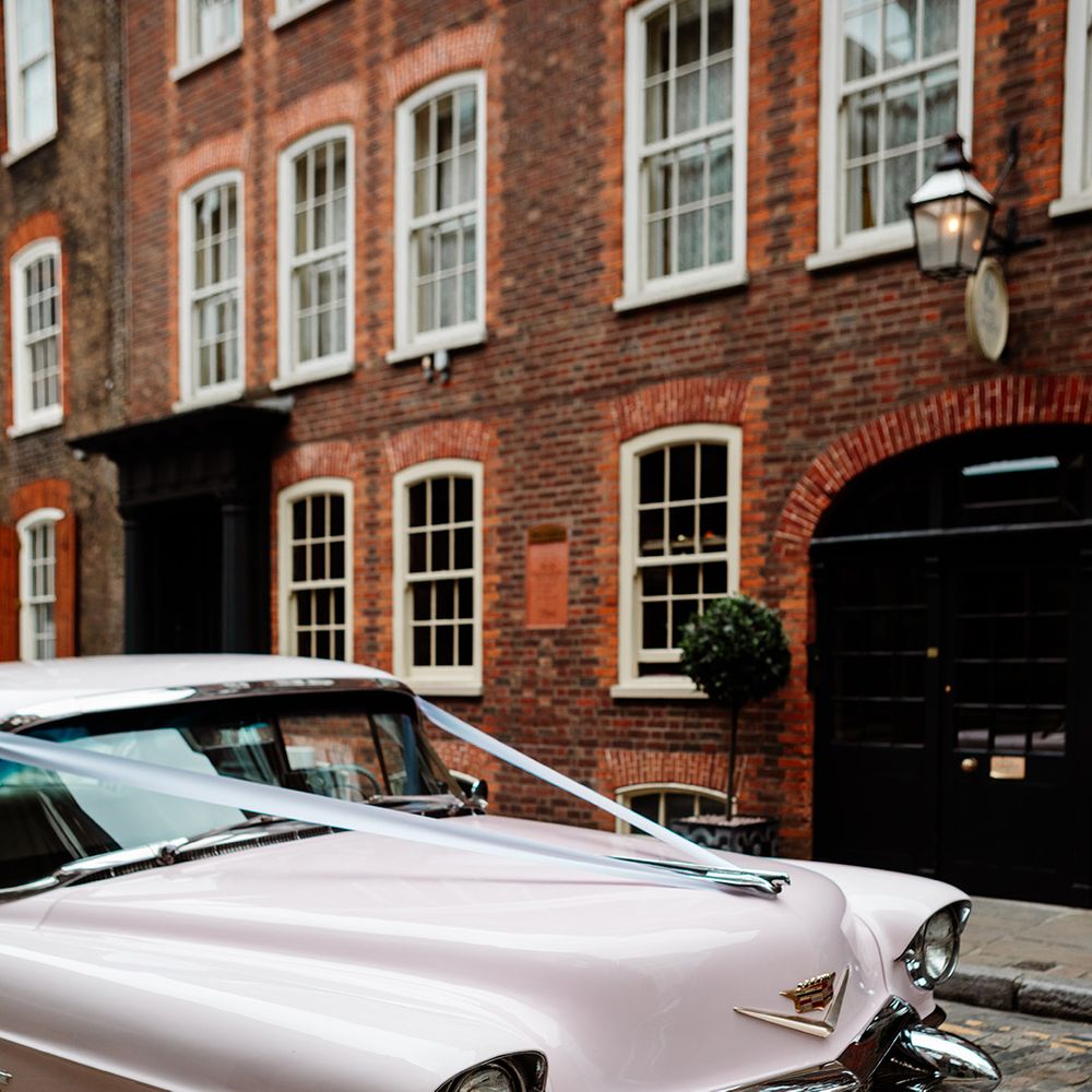 pink-vintage-wedding-car