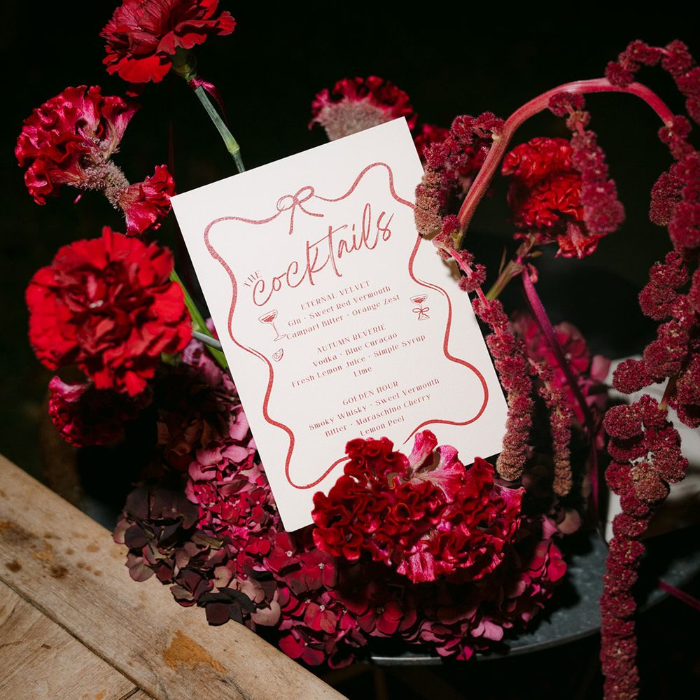 cocktail-menu-stationery-with-red-flower-arrangement