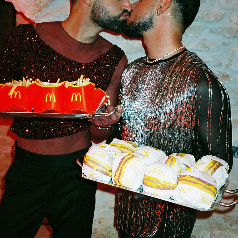 grooms-kiss-serving-mcdonalds-at-reception
