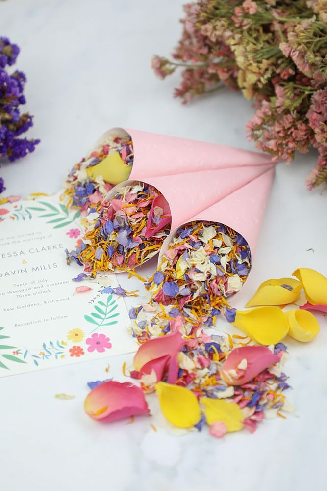 Confetti Example Complete Guide to All the Best Wedding Confetti Ideas