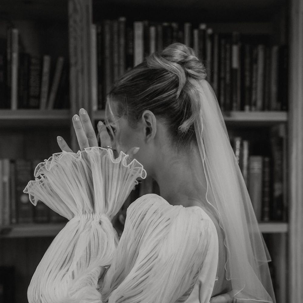 bride-getting-ready-for-wedding
