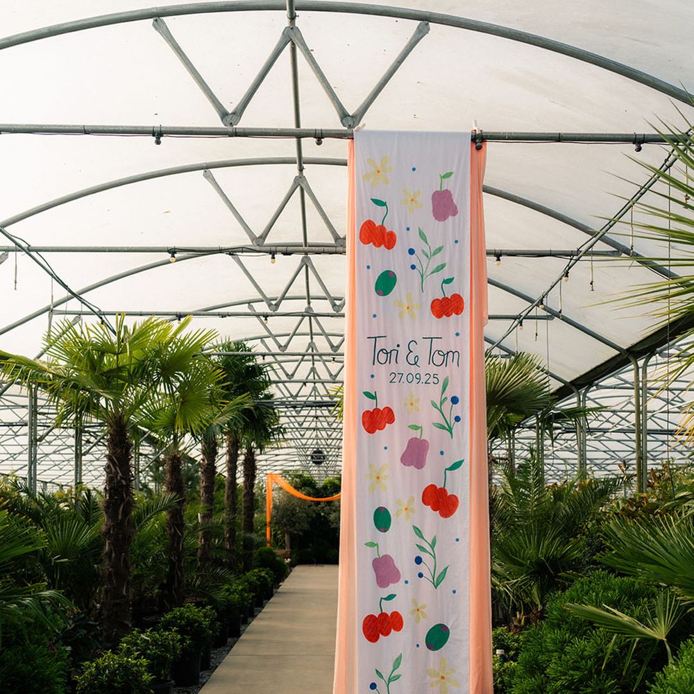 diy-fabric-wedding-welcome-signage