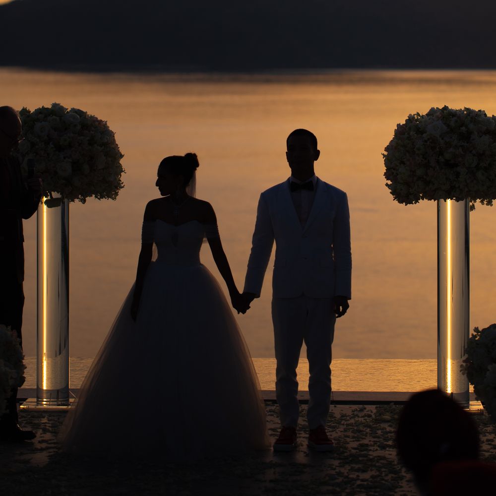Sunset for bride and groom on Phuket rooftop