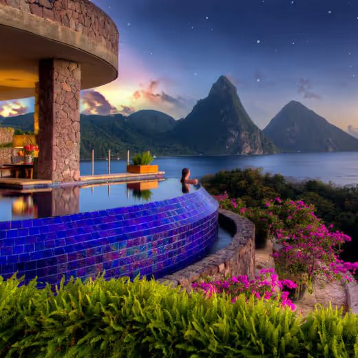Jade Mountain Night View Infinity Pool